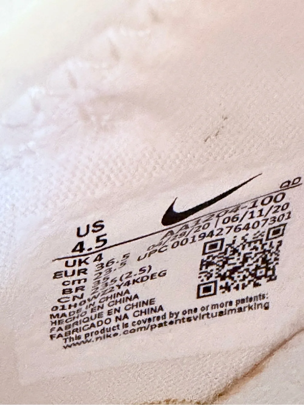 Nike Kids White Track & Field Training Shoes Size 4.5 Youth